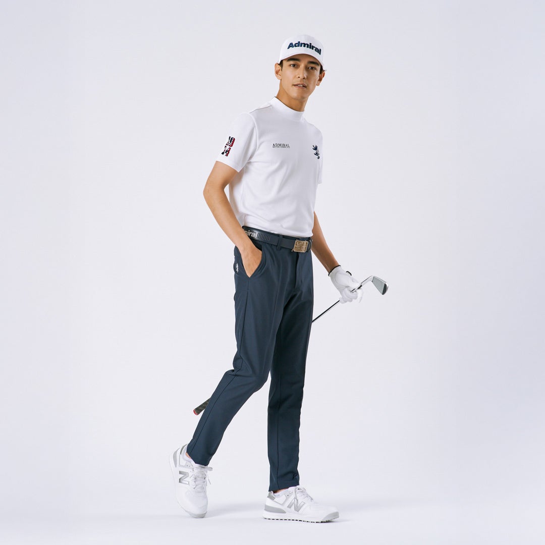 アドミラルゴルフ Admiral GOLF メンズ 4WAYツイル テーパードパンツ ADMA608 ネイビー モデル着用1