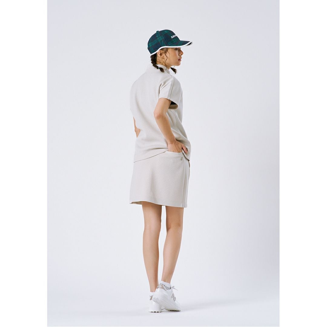AdmiralGOLF アドミラルゴルフ レディース ゴルフウェア スカート アイボリー モデル着用2