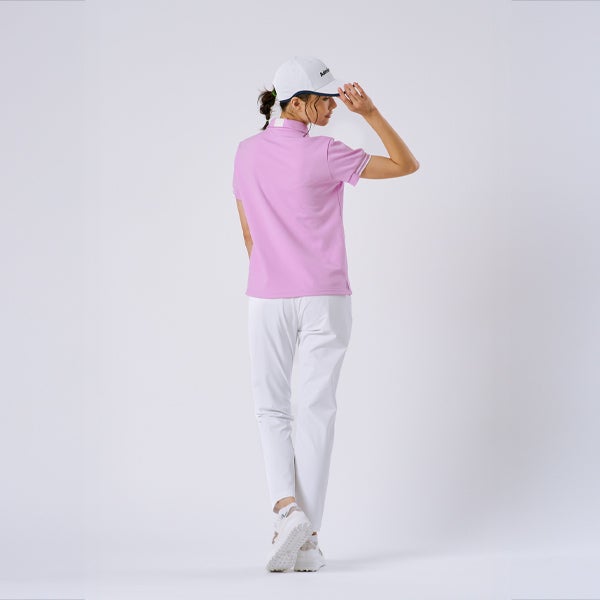 アドミラルゴルフ Admiral GOLF レディース カラタッチ ワンポイントロゴシャツ ADLA610 ラベンダー モデル着用2