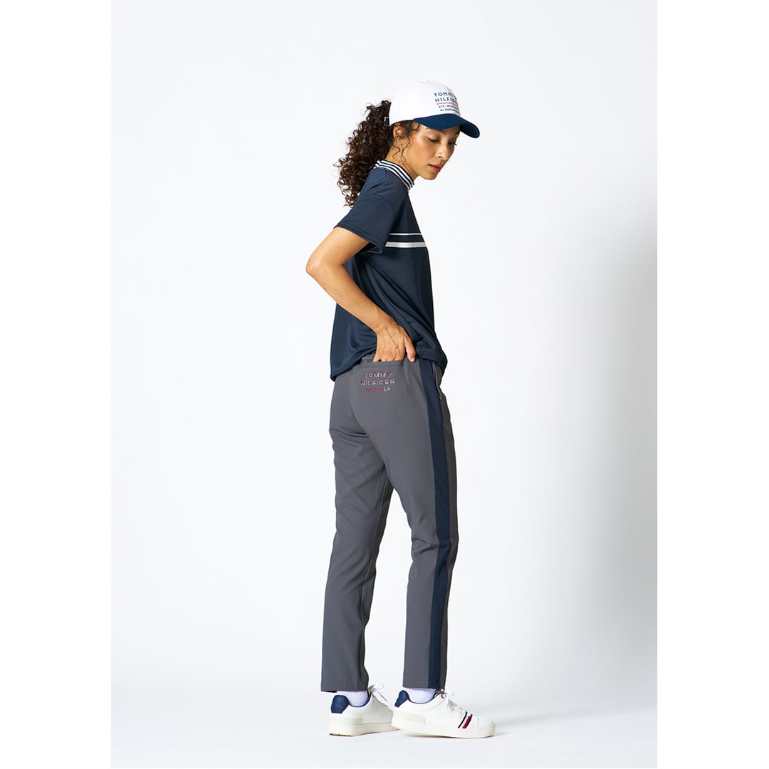 トミーヒルフィガーゴルフ Tommy Hilfiger Golf レディース 半袖 モックネックシャツ THLA618 ネイビー モデル着用2