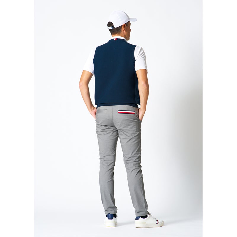 TommyHilfigerGolf トミー ヒルフィガー メンズ ゴルフウェア ベスト THMA611ネイビー モデル着用2