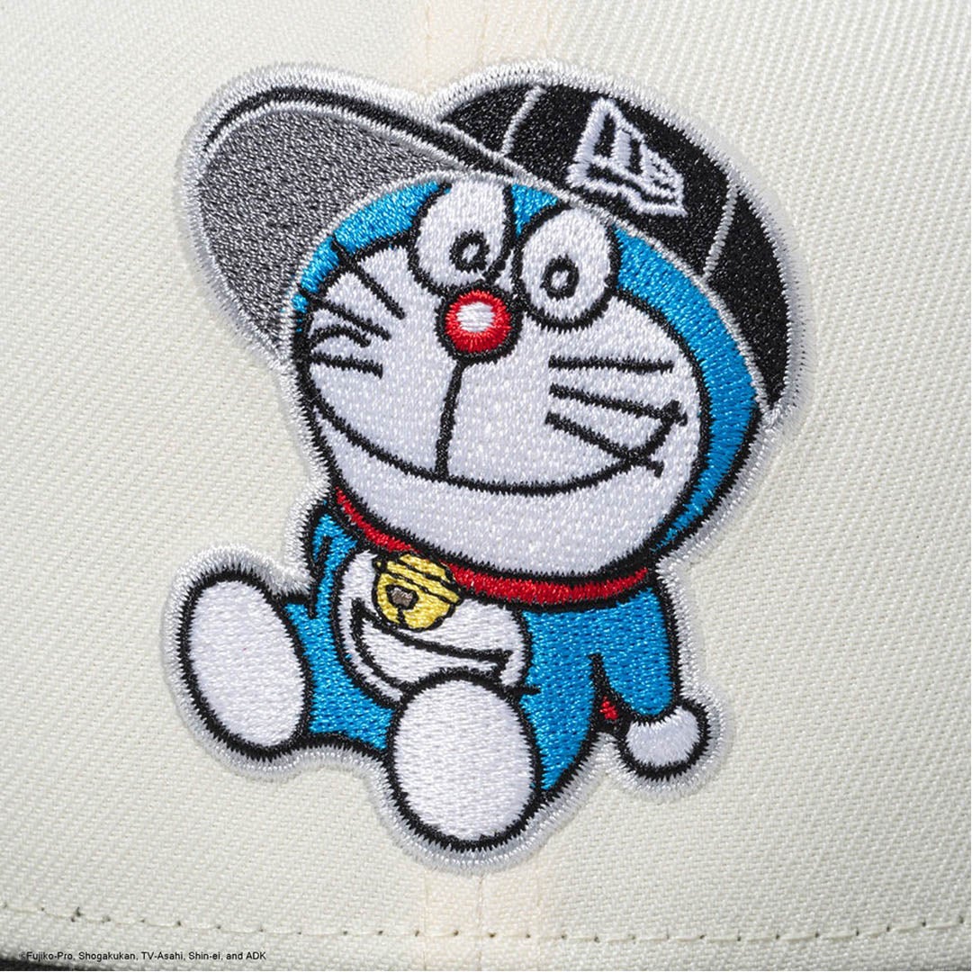 [ニューエラ]メンズ 9FIFTY ドラえもん キャップ クローム ブラックバイザー 詳細3