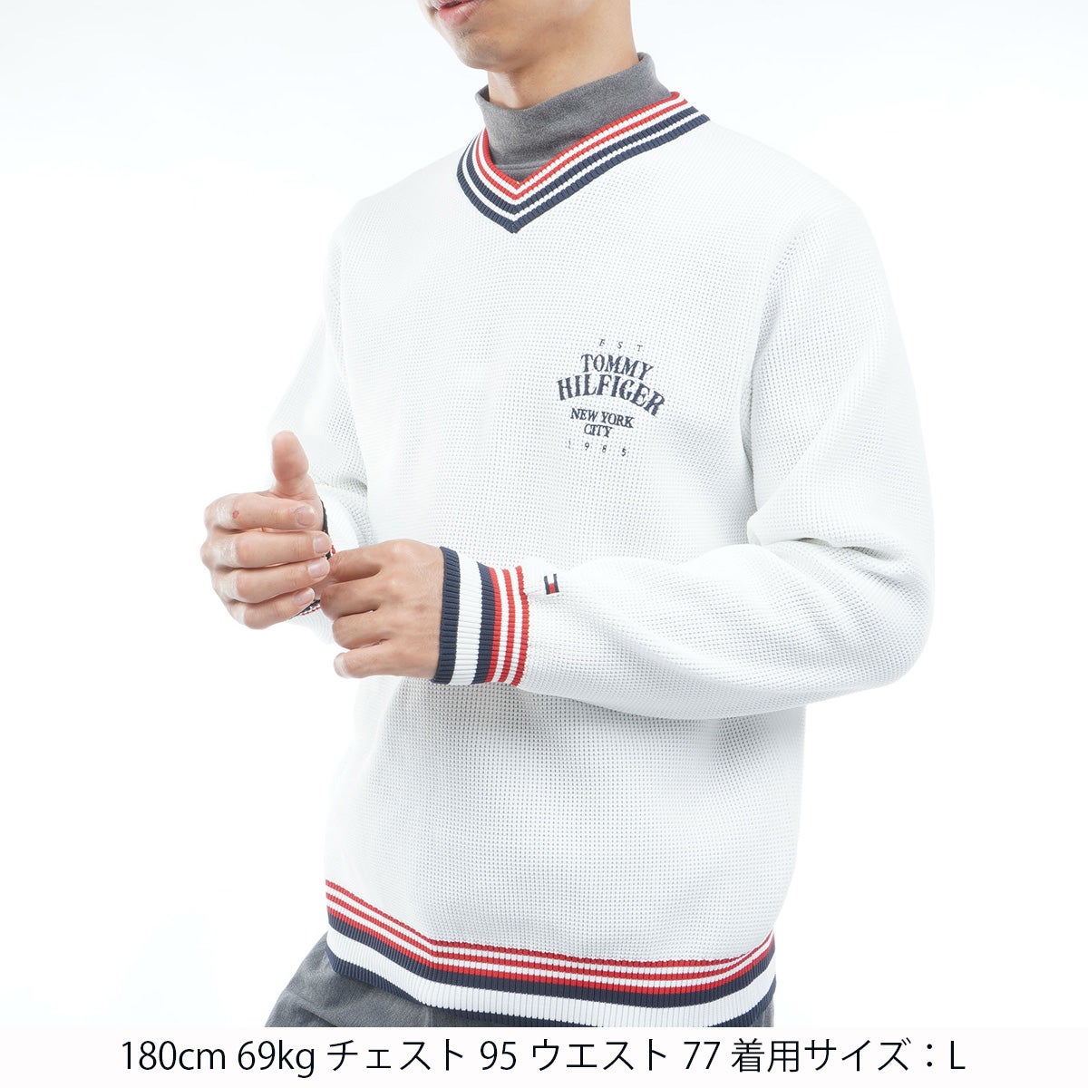 【吉田優利プロ着用（衿高6cm）】[トミー ヒルフィガー ゴルフ] TOMMY HILFIGER GOLF メンズ 撥水 Vネック チルデンニット　THMA651　オフホワイト　詳細1