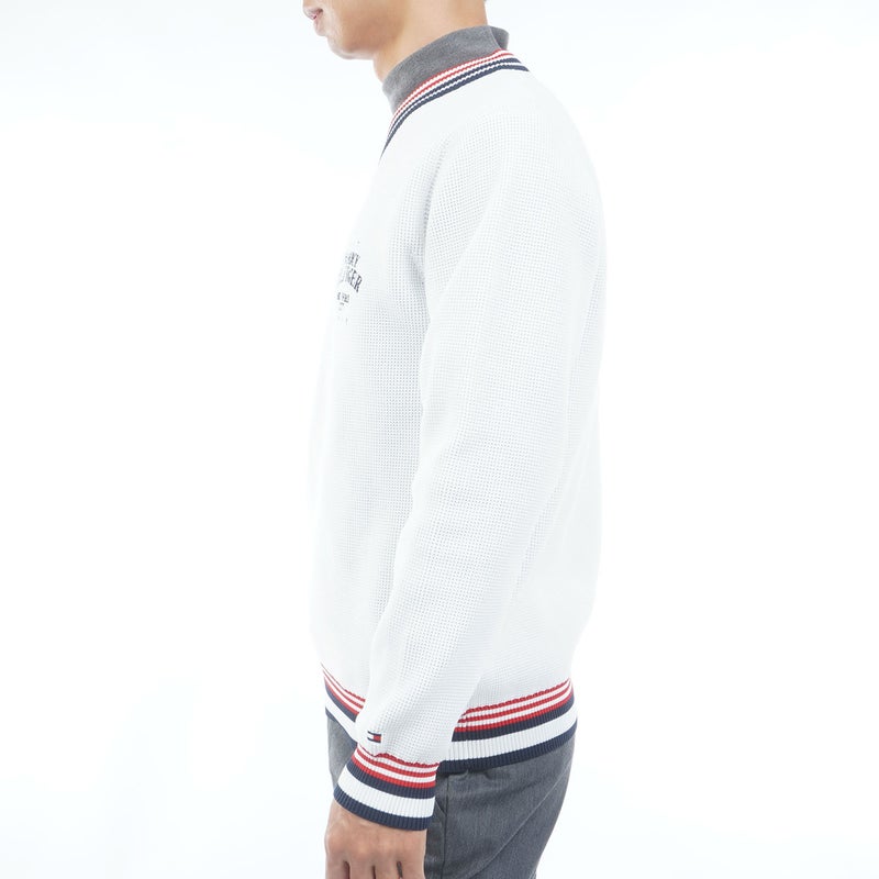 【吉田優利プロ着用（衿高6cm）】[トミー ヒルフィガー ゴルフ] TOMMY HILFIGER GOLF メンズ 撥水 Vネック チルデンニット　THMA651　オフホワイト　詳細2